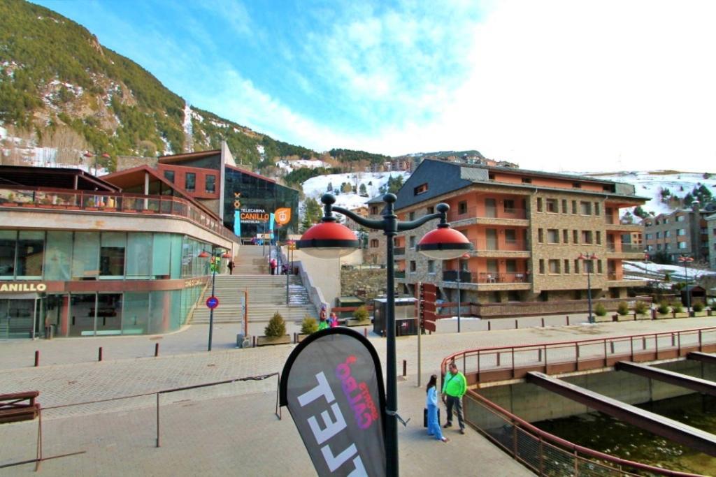 Areny, Canillo Centro, En Frente Del Telecabina De Grandvalira ภายนอก รูปภาพ